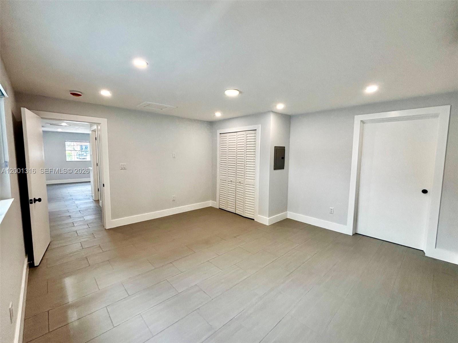 PALM SPRINGS AMD - Residential Lease