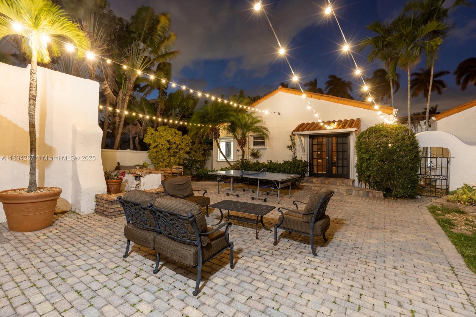 1134 Harrison St 1134