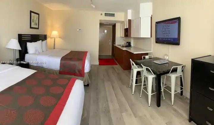 THE AVENTURA BEACH CLUB C - Residential