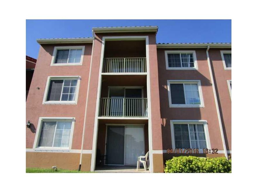Reduce!!  Bank owned condominium for rent, remodeled, features two bedrooms and two bathrooms, lakefront unit, balcony, community pool.Tenant's insurance is required to move in.