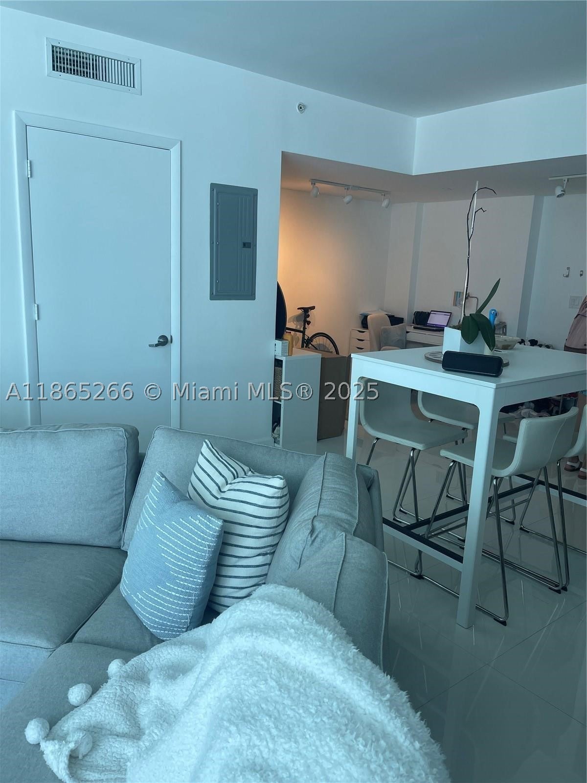 350 S Miami Ave 1108