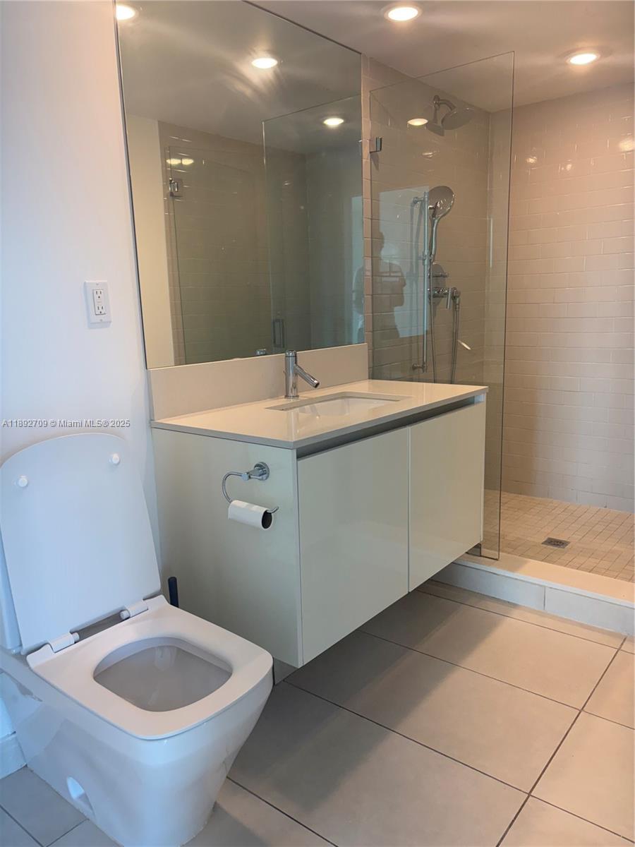 The Club at Bay Harbor - Residential Lease