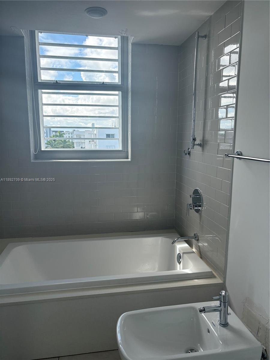 The Club at Bay Harbor - Residential Lease