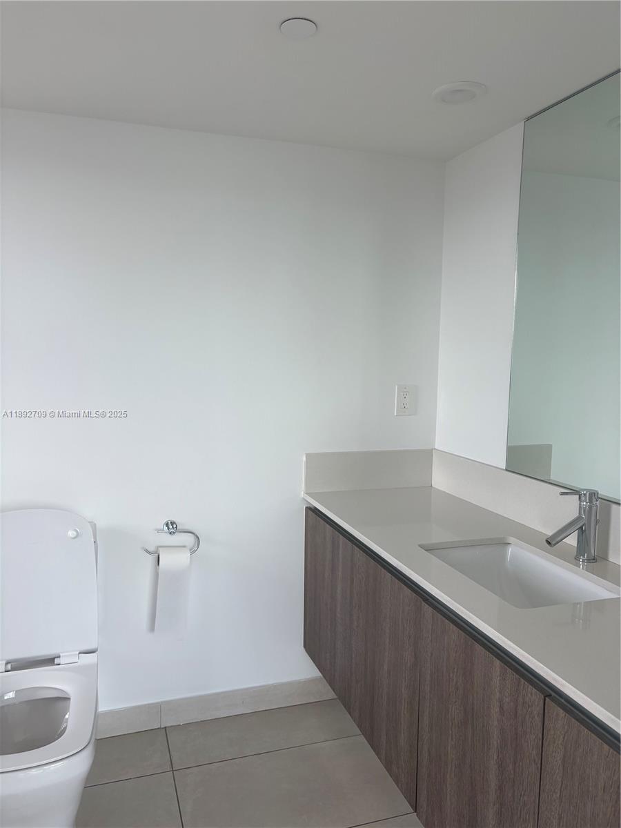 The Club at Bay Harbor - Residential Lease
