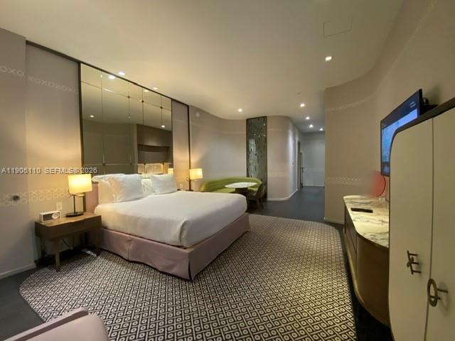 801 SMA DESIGNER SUITES C - Residential