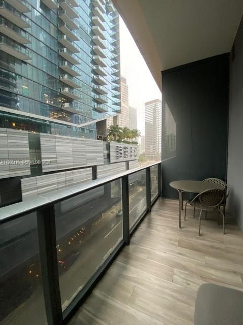 801 SMA DESIGNER SUITES C - Residential