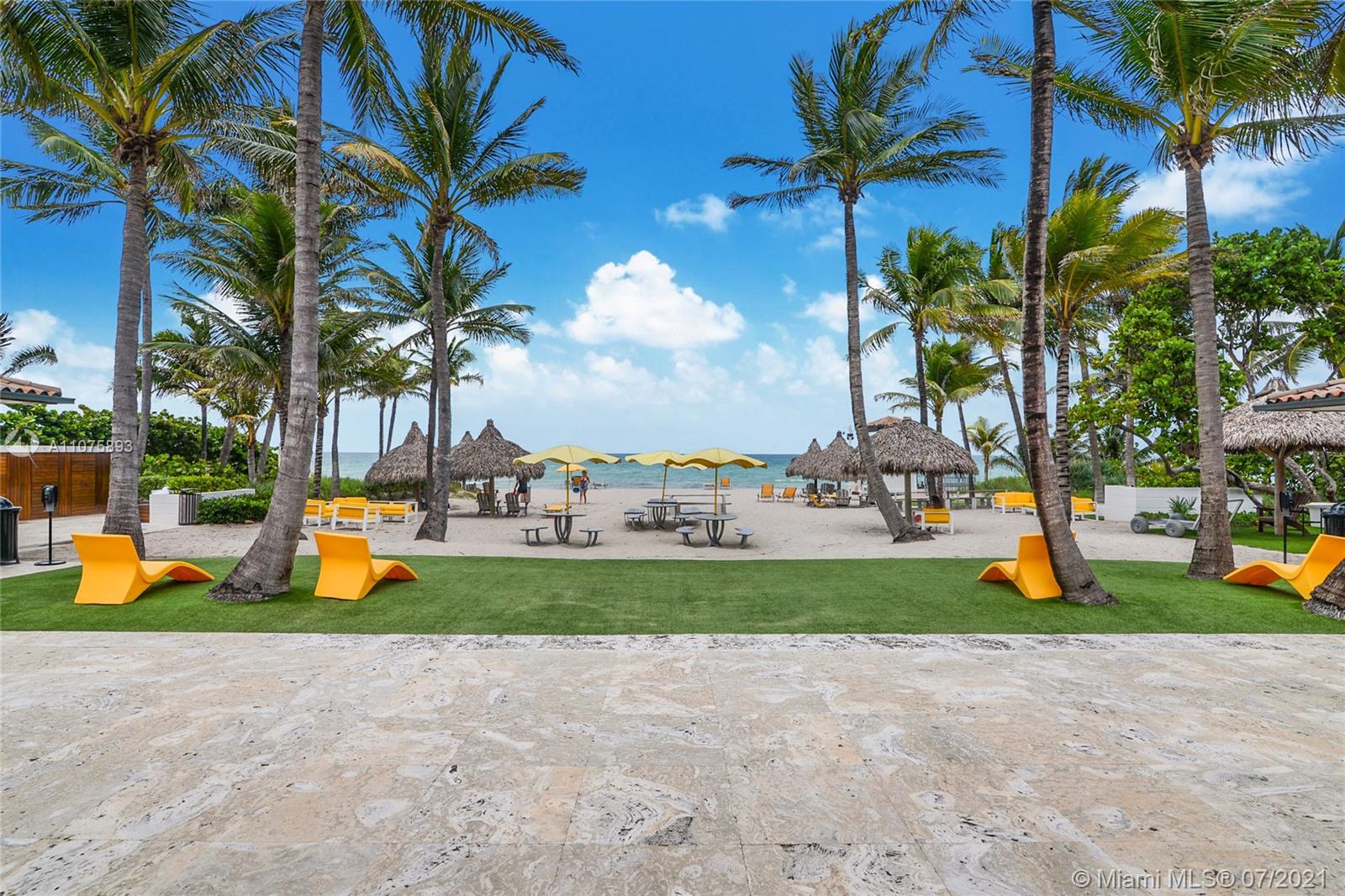 GOLDEN BEACH SEC F - Residential