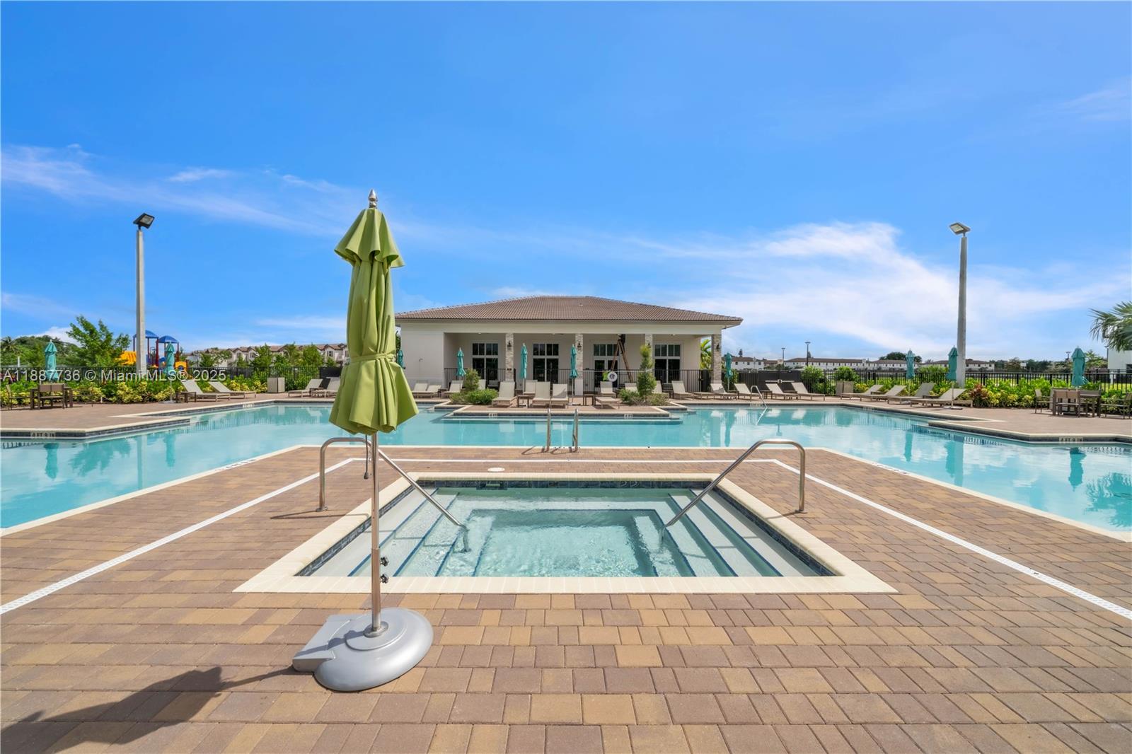 GOLF PARK SEC 1 - Residential