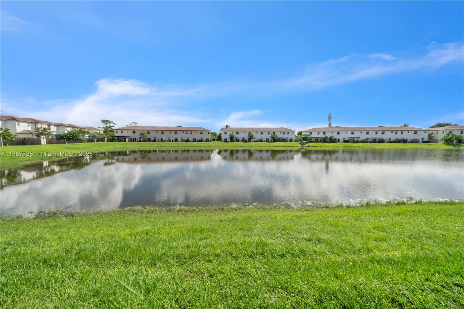 GOLF PARK SEC 1 - Residential