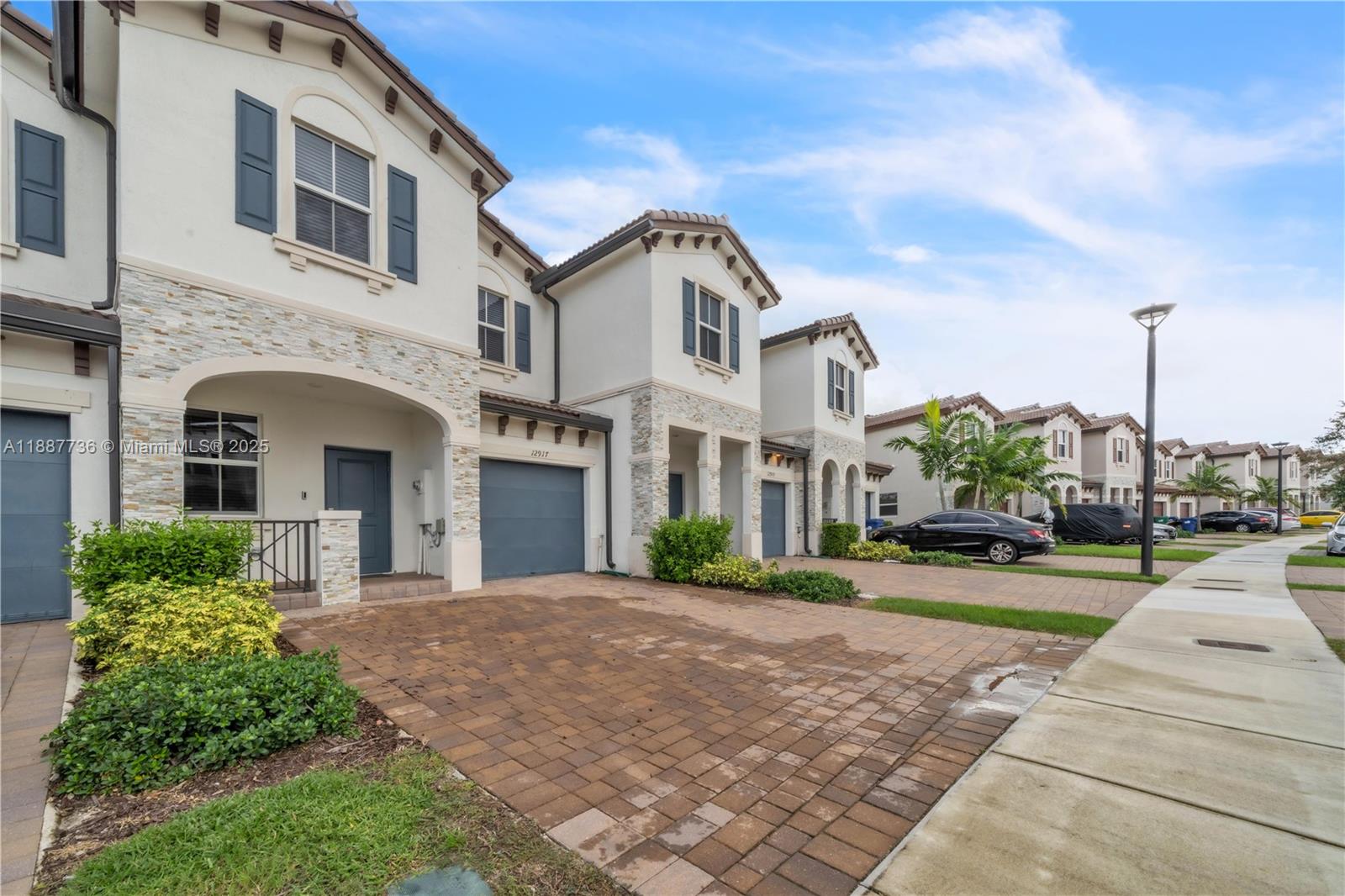 GOLF PARK SEC 1 - Residential