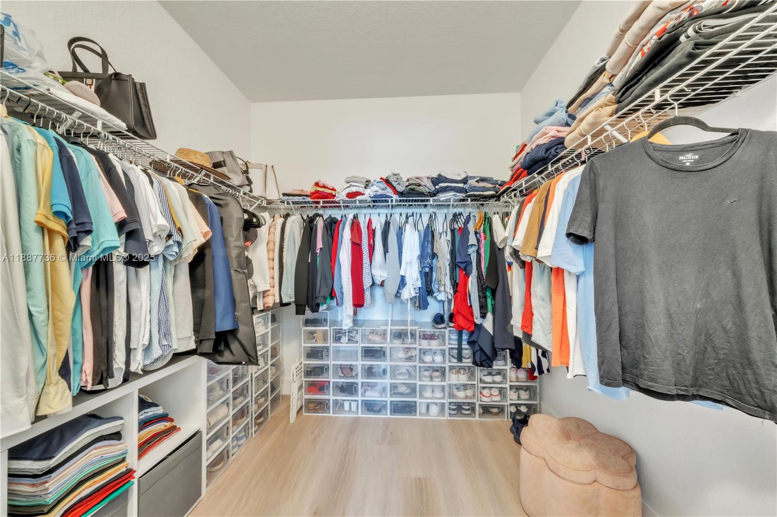 GOLF PARK SEC 1 - Residential