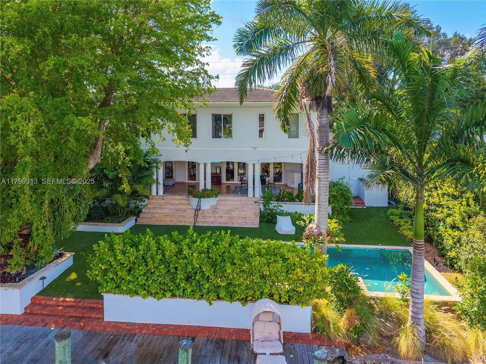 Coral Gables, Florida 33146, United States, 4 Bedrooms Bedrooms, ,4 BathroomsBathrooms,Residential,Active,125740