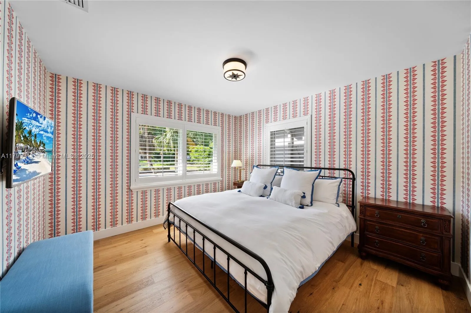 Coral Gables, Florida 33146, United States, 4 Bedrooms Bedrooms, ,4 BathroomsBathrooms,Residential,Active,125740