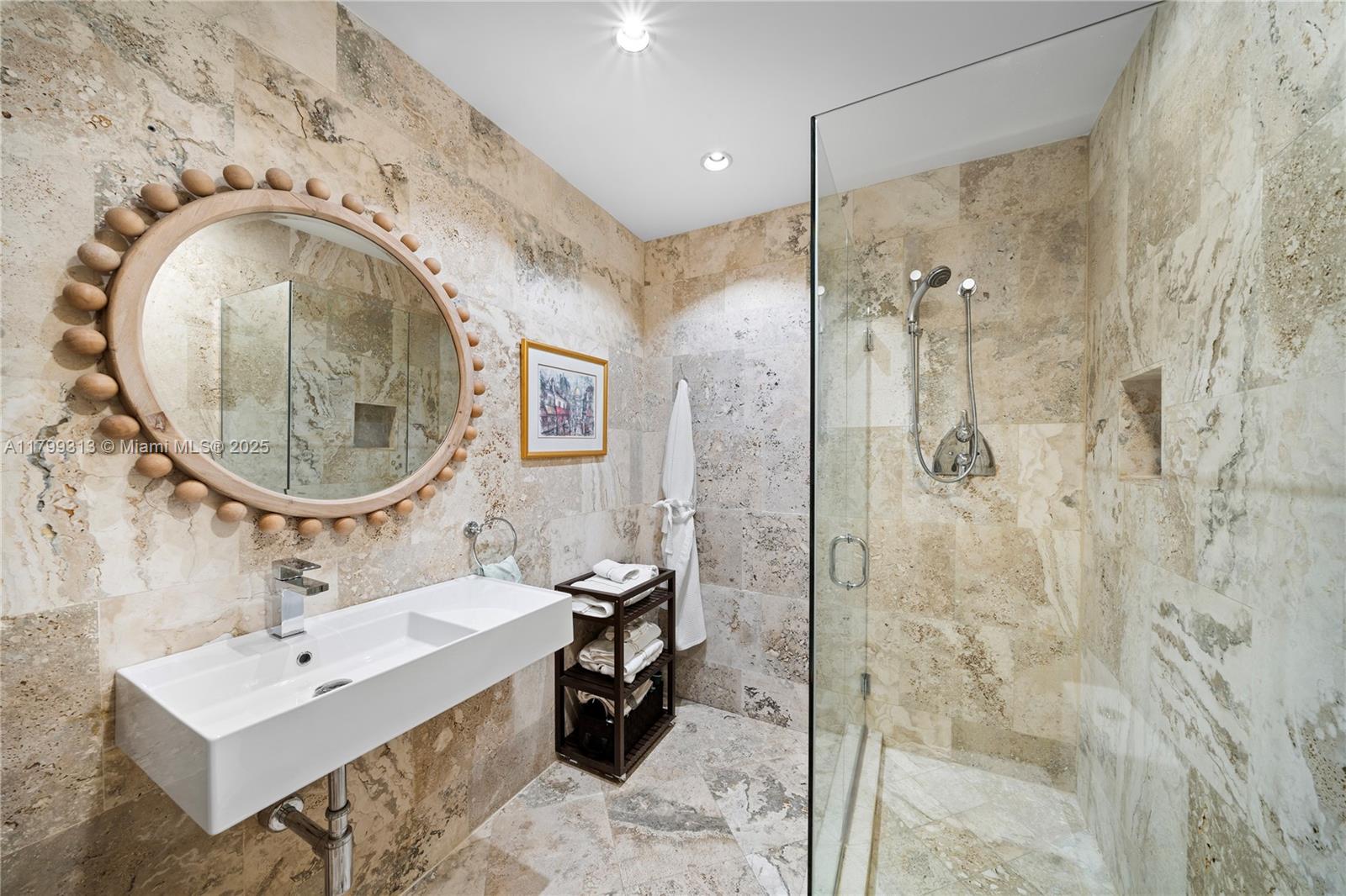 CORAL GABLES RIVIERA SEC - Residential
