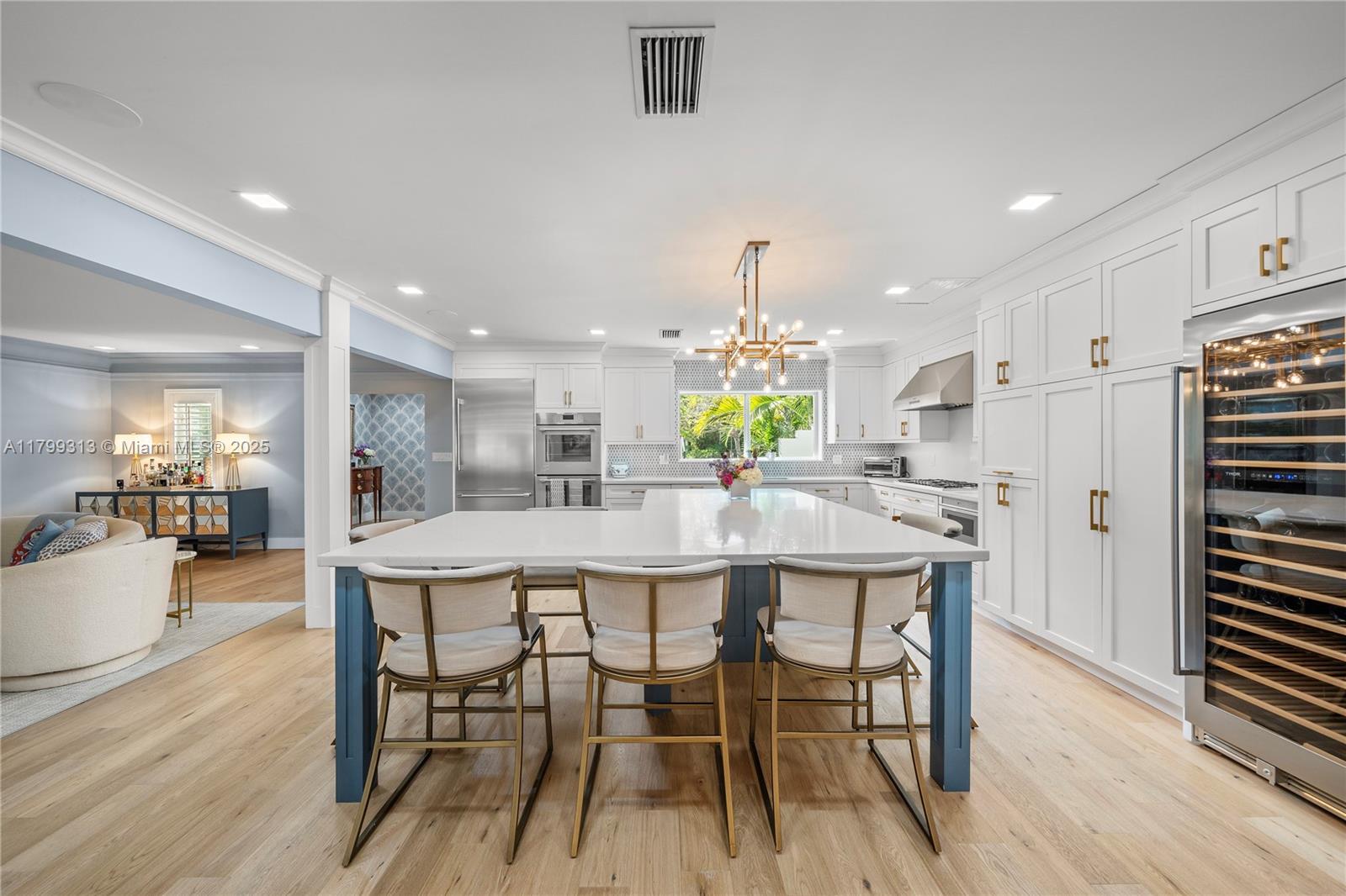 CORAL GABLES RIVIERA SEC - Residential