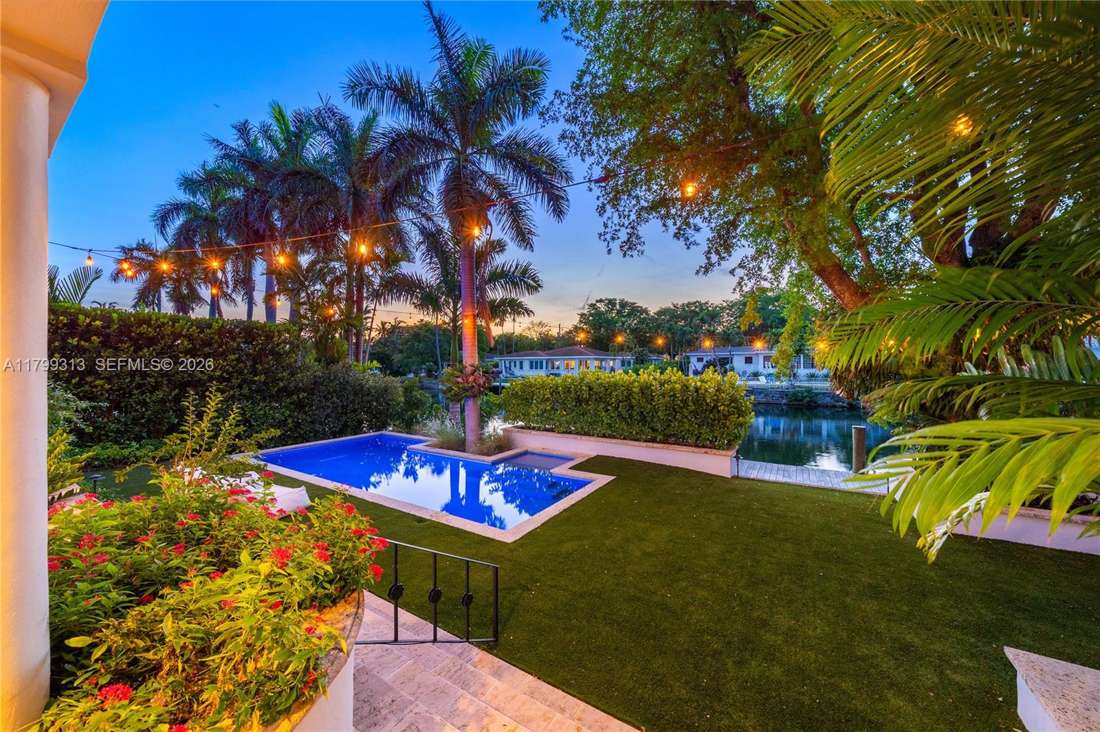 CORAL GABLES RIVIERA SEC - Residential