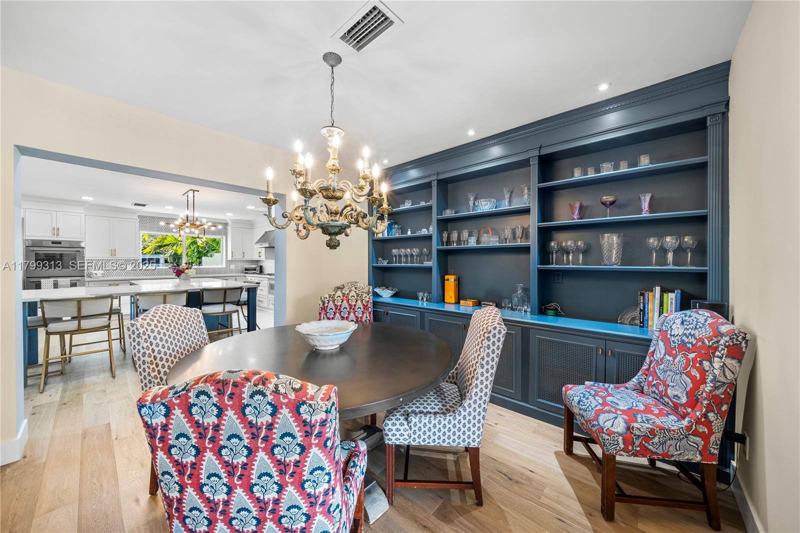 CORAL GABLES RIVIERA SEC - Residential