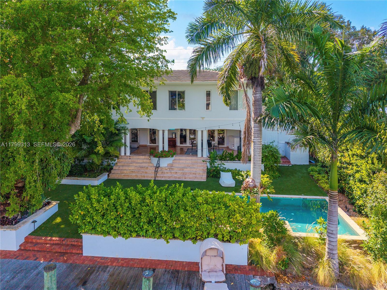CORAL GABLES RIVIERA SEC - Residential