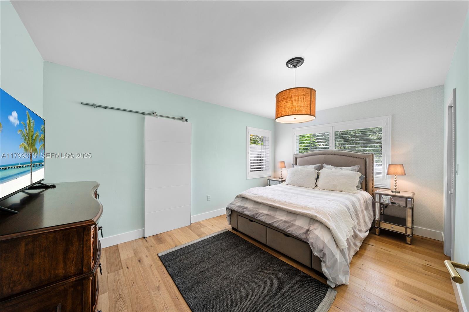 CORAL GABLES RIVIERA SEC - Residential