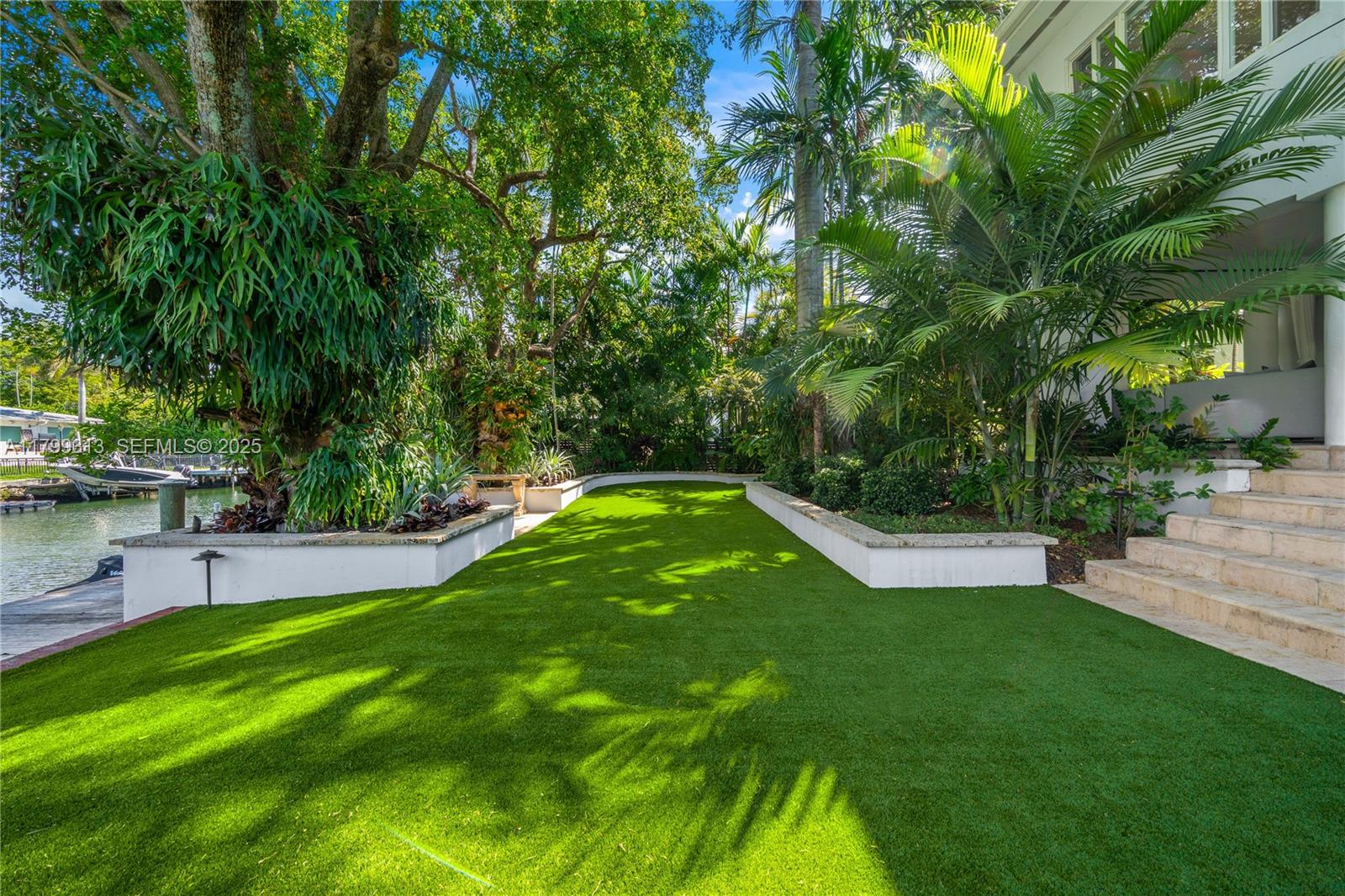 CORAL GABLES RIVIERA SEC - Residential