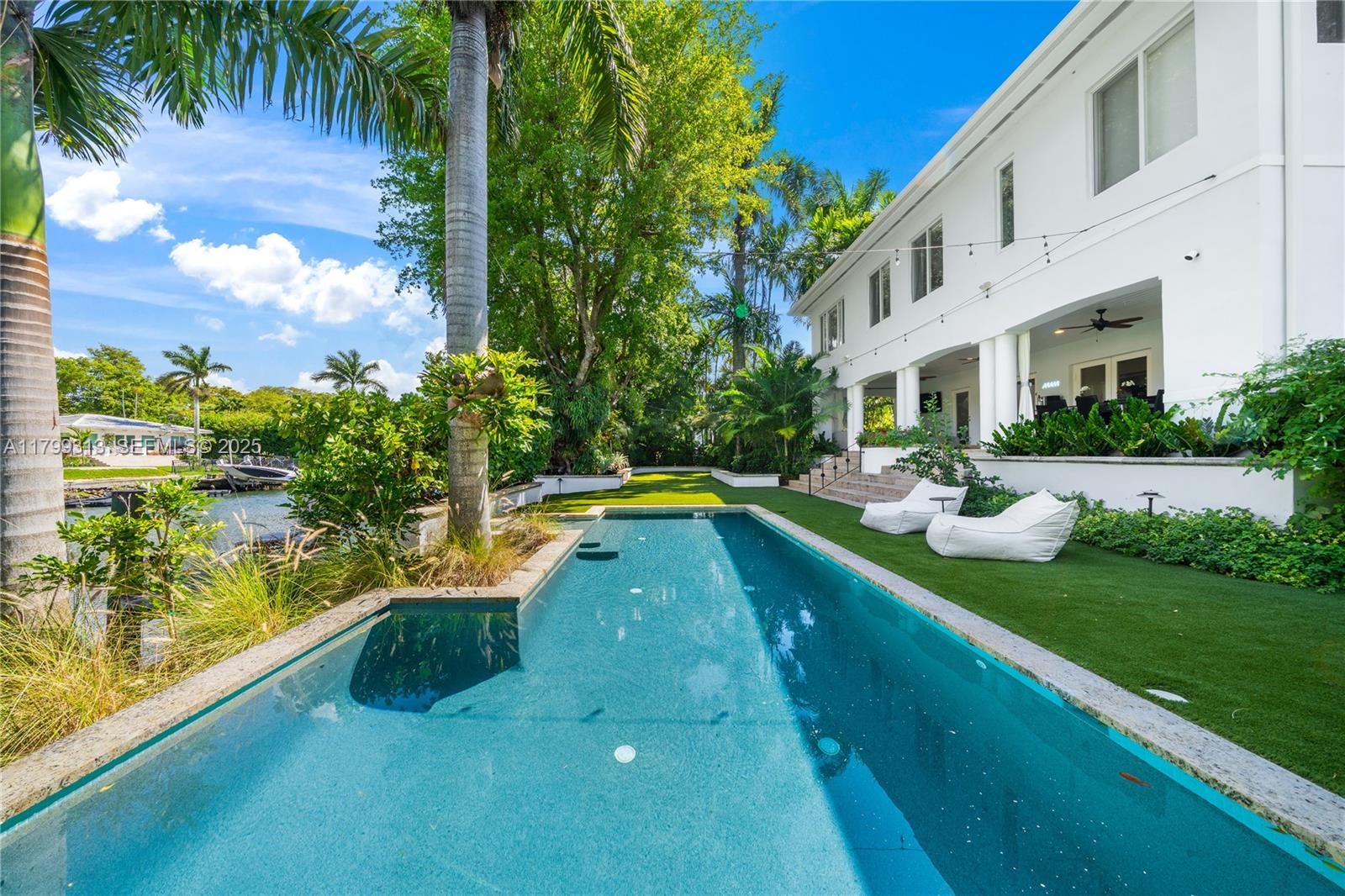CORAL GABLES RIVIERA SEC - Residential