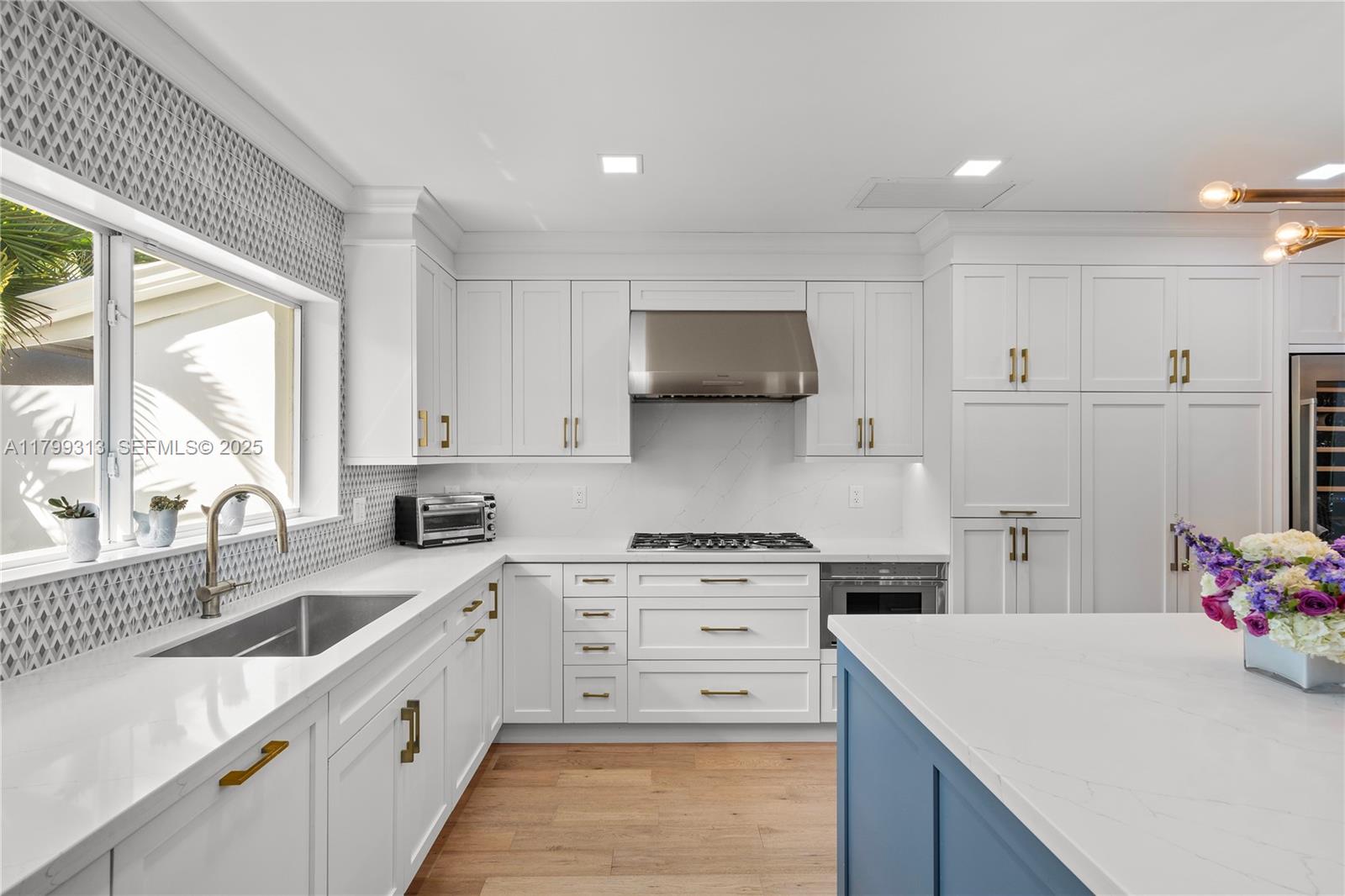 CORAL GABLES RIVIERA SEC - Residential