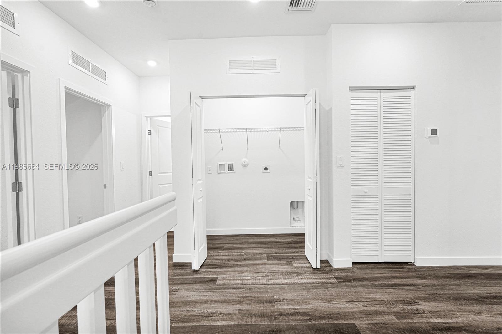 CHLOE ESTATES - Residential