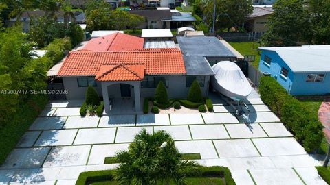 Photo of 4210 W 6th Ave, Hialeah, FL 33012 (MLS # A12007417)