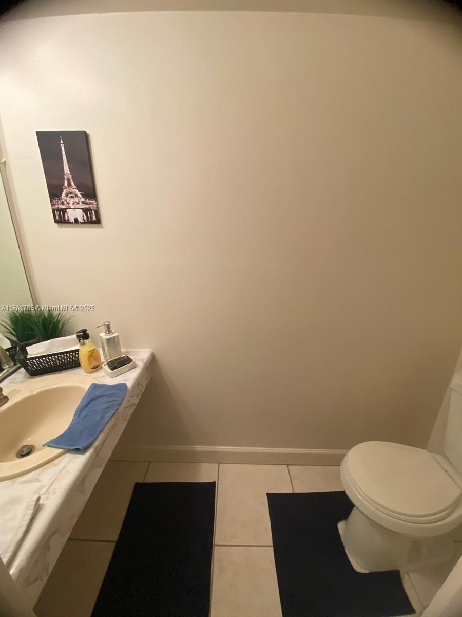 FAIRWAYS RIVIERA CONDO - Residential