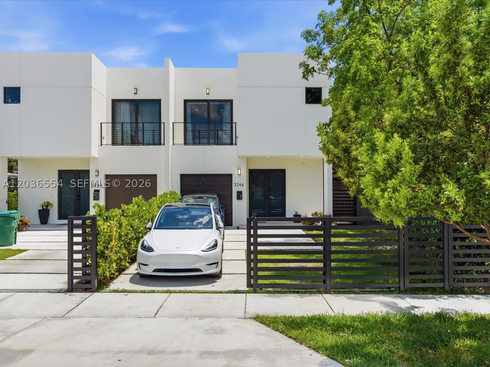 3266 SW 25th Ter