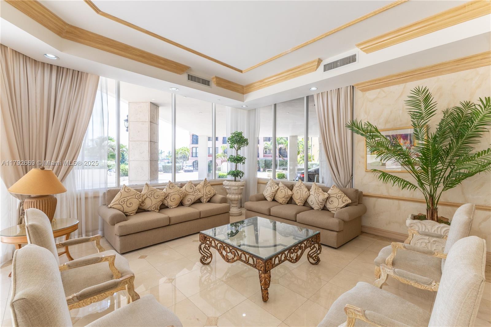 OCEAN 88 CONDOMINIUM - Residential