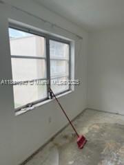 KINGS CREEK SO CONDO - Residential