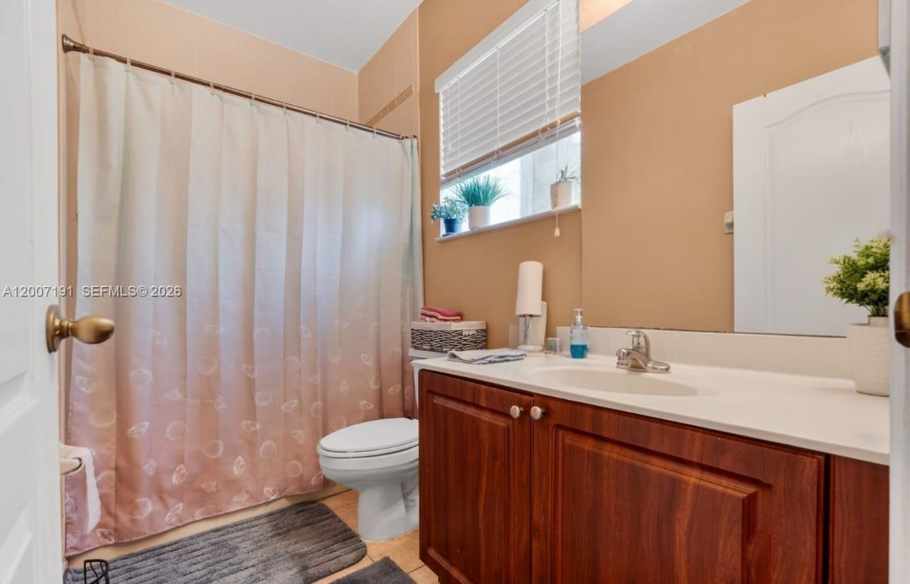 SANTA BARBARA - Residential