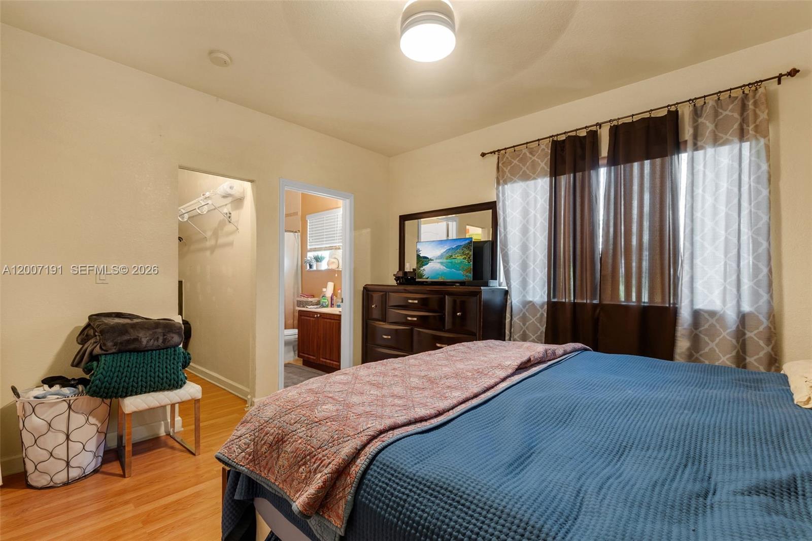 SANTA BARBARA - Residential