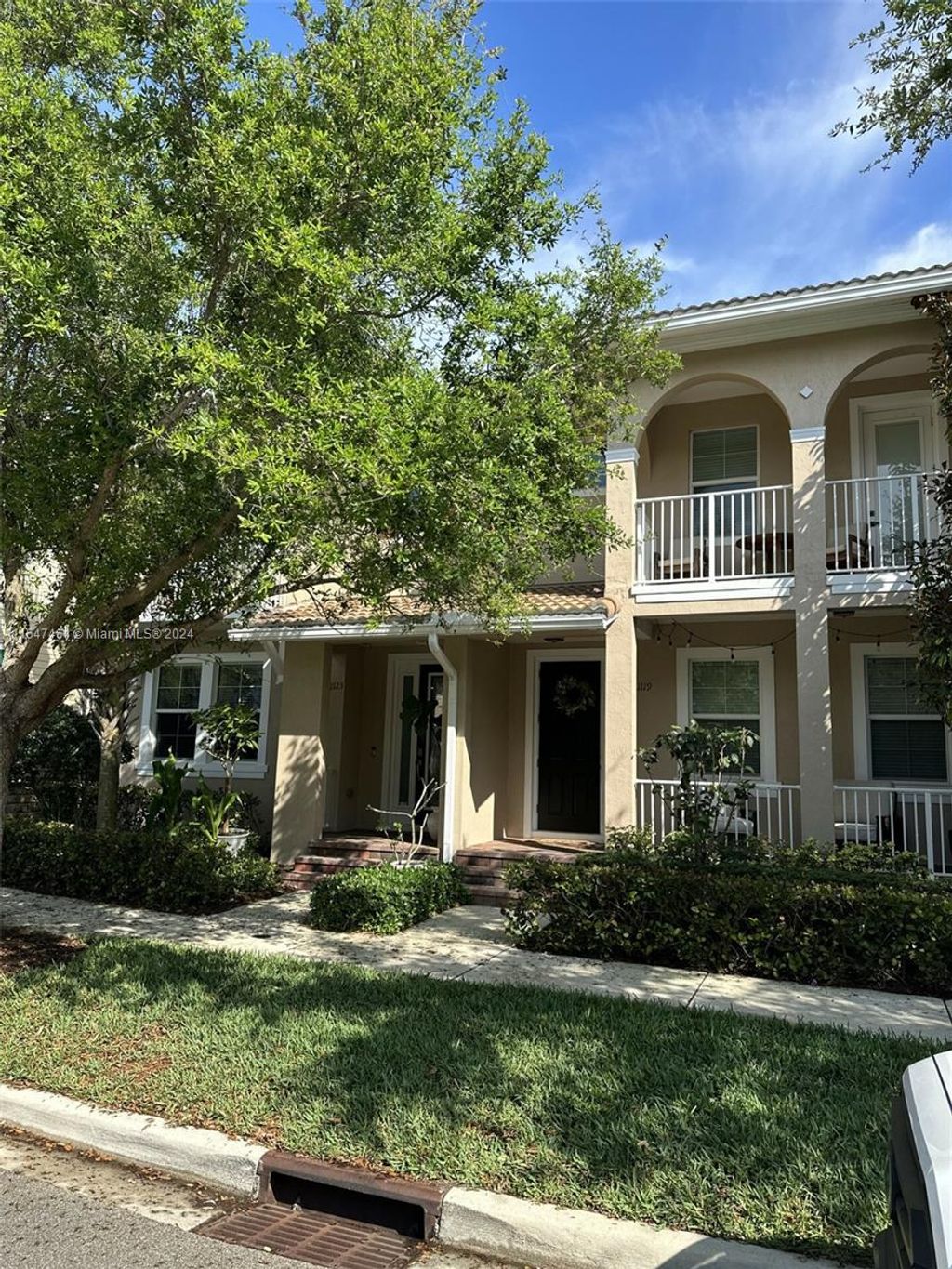 Photo of 1119 N Community Dr, Jupiter, FL 33458 (MLS # A11547464)