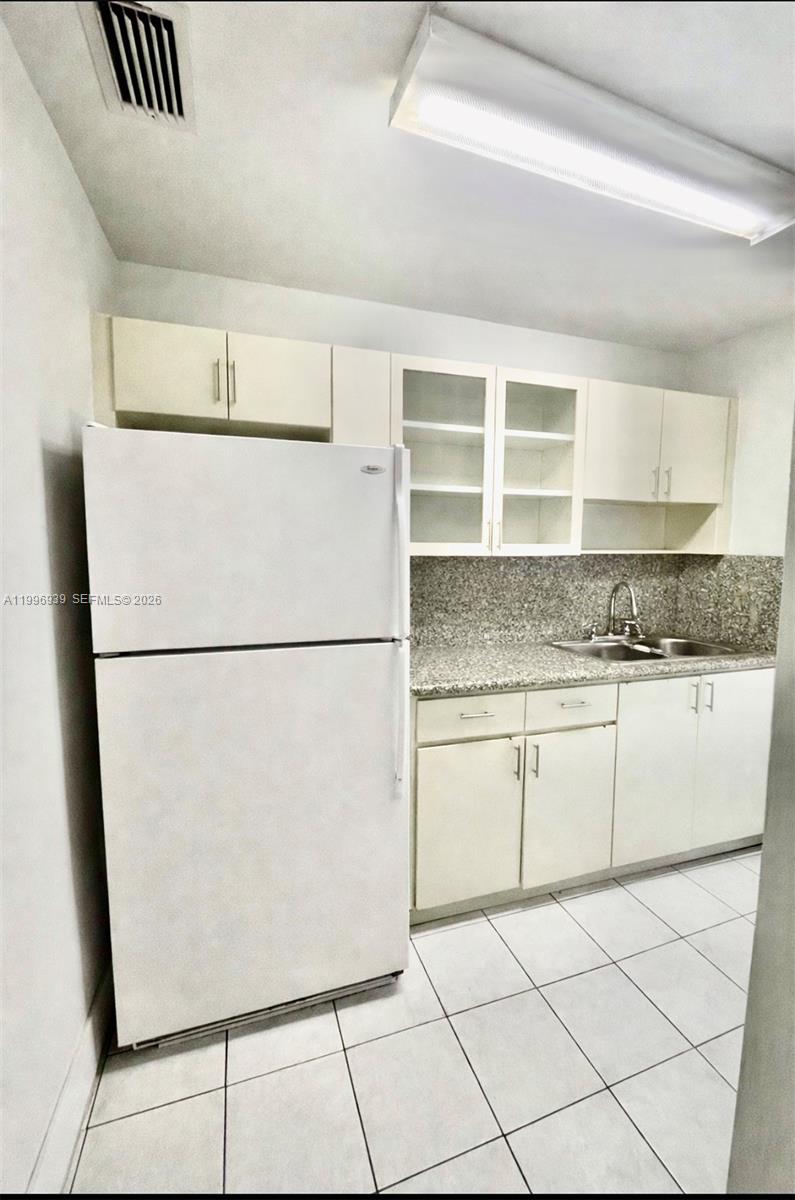 BISCAYNE RIVER GARDENS - Residential