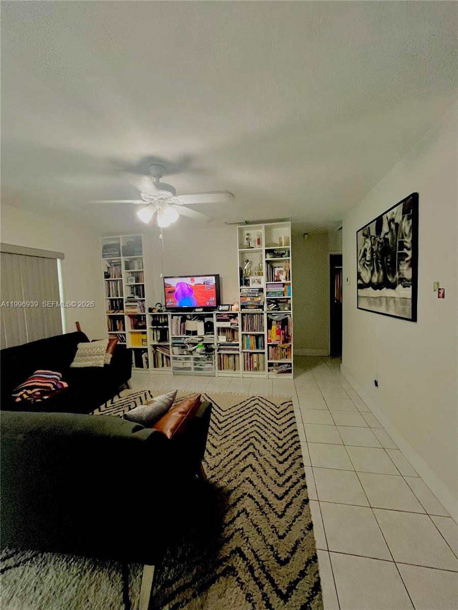 BISCAYNE RIVER GARDENS - Residential