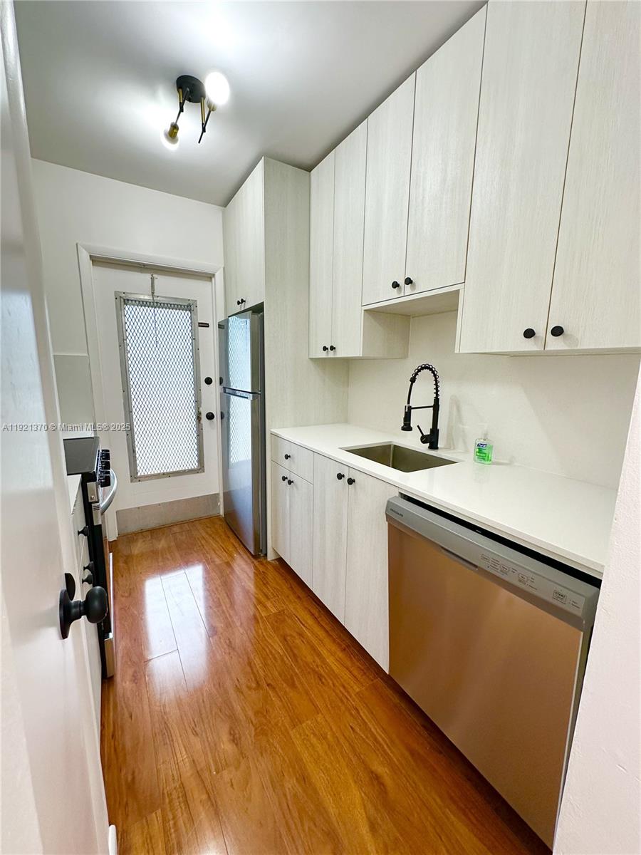 SEVENTEENTH GREEN CONDO - Residential Lease