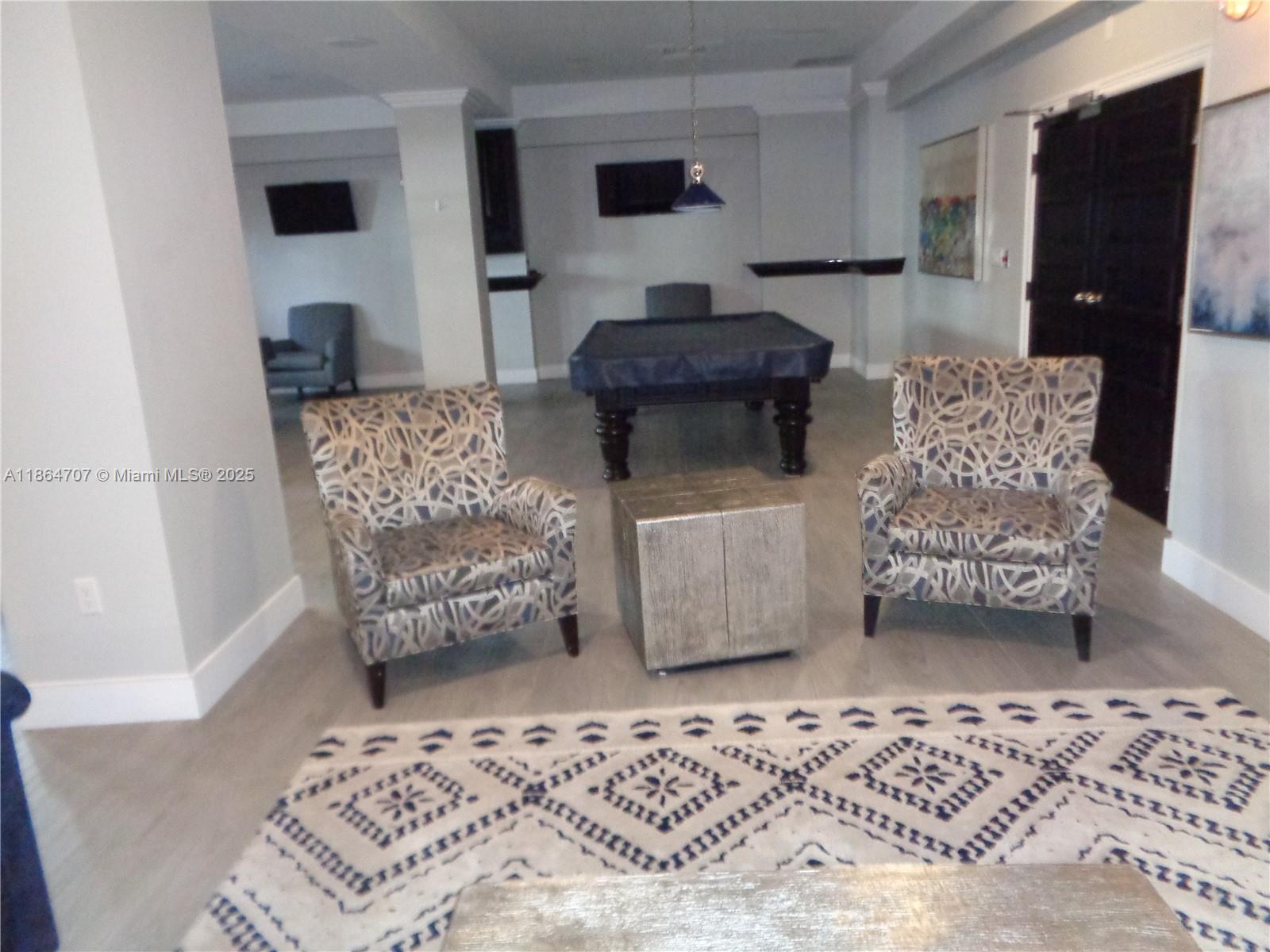 WAVE CONDO - Residential Lease