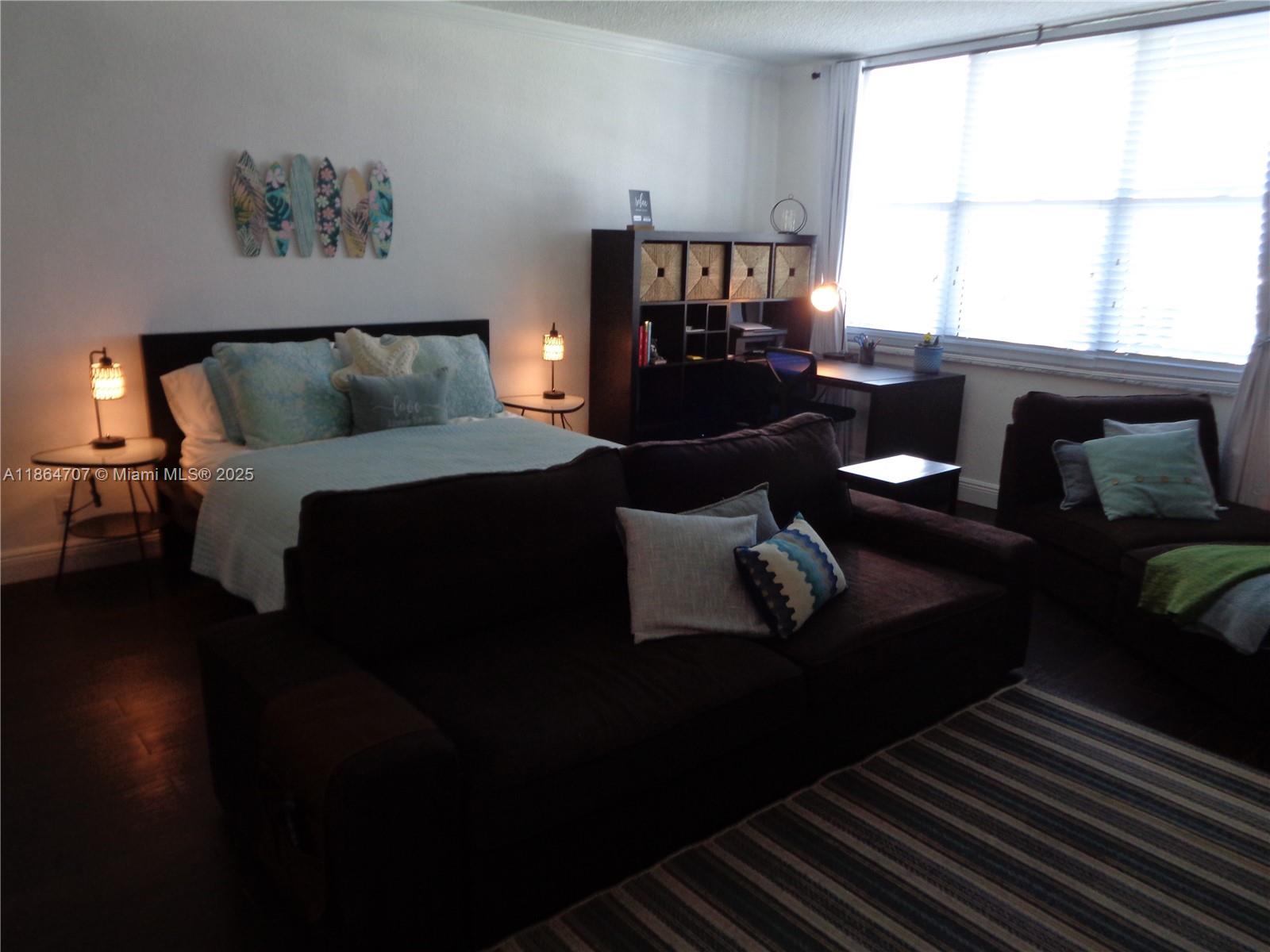 WAVE CONDO - Residential Lease