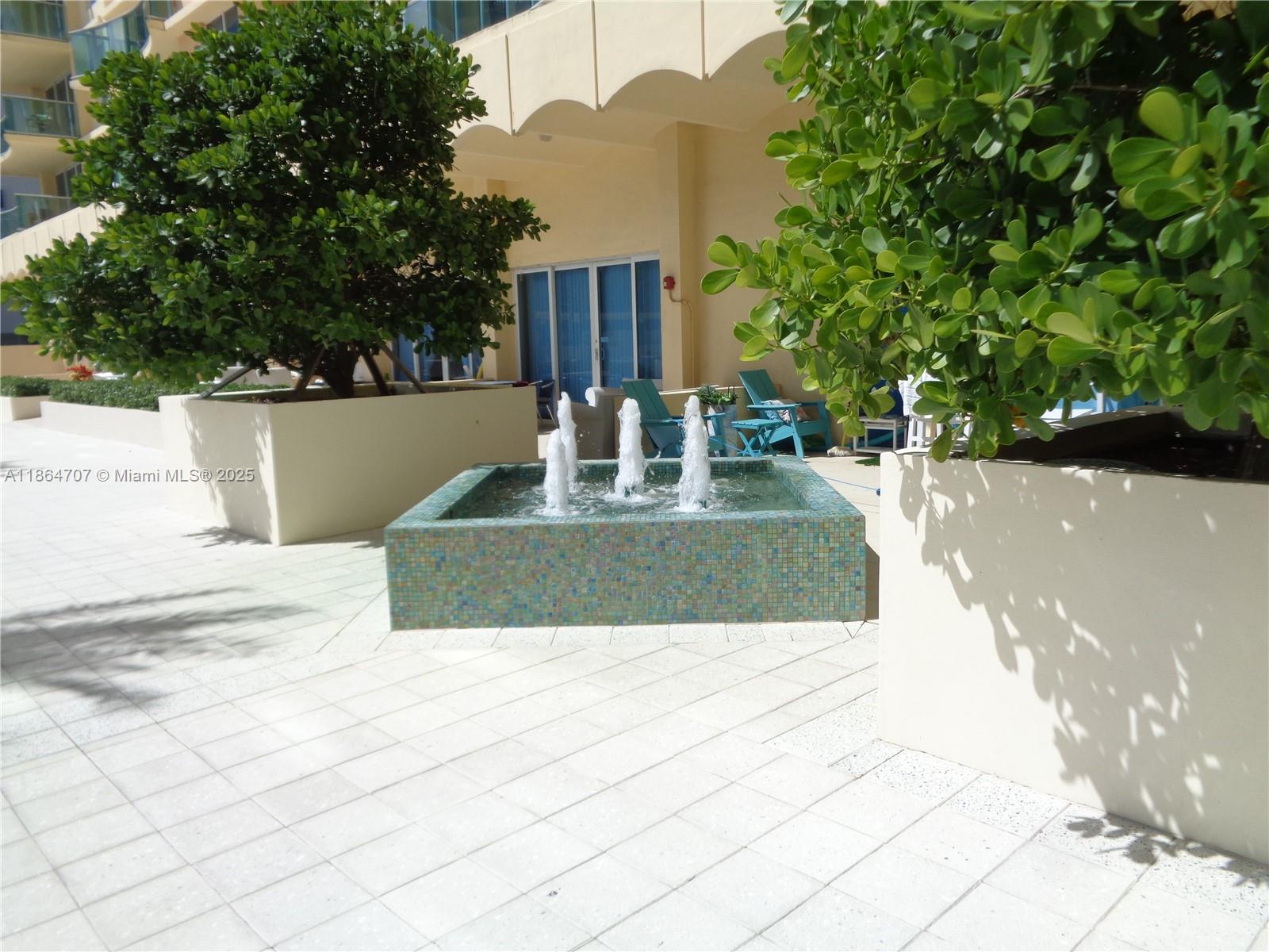 WAVE CONDO - Residential Lease