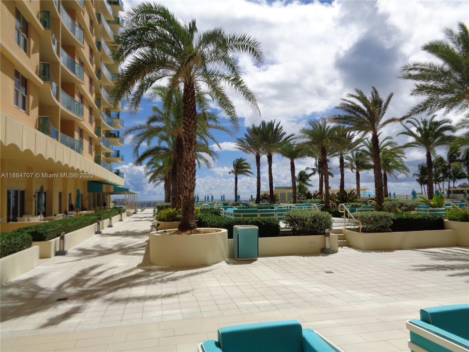 WAVE CONDO - Residential Lease