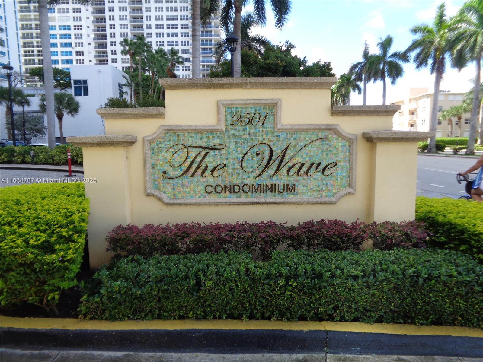 WAVE CONDO - Residential Lease