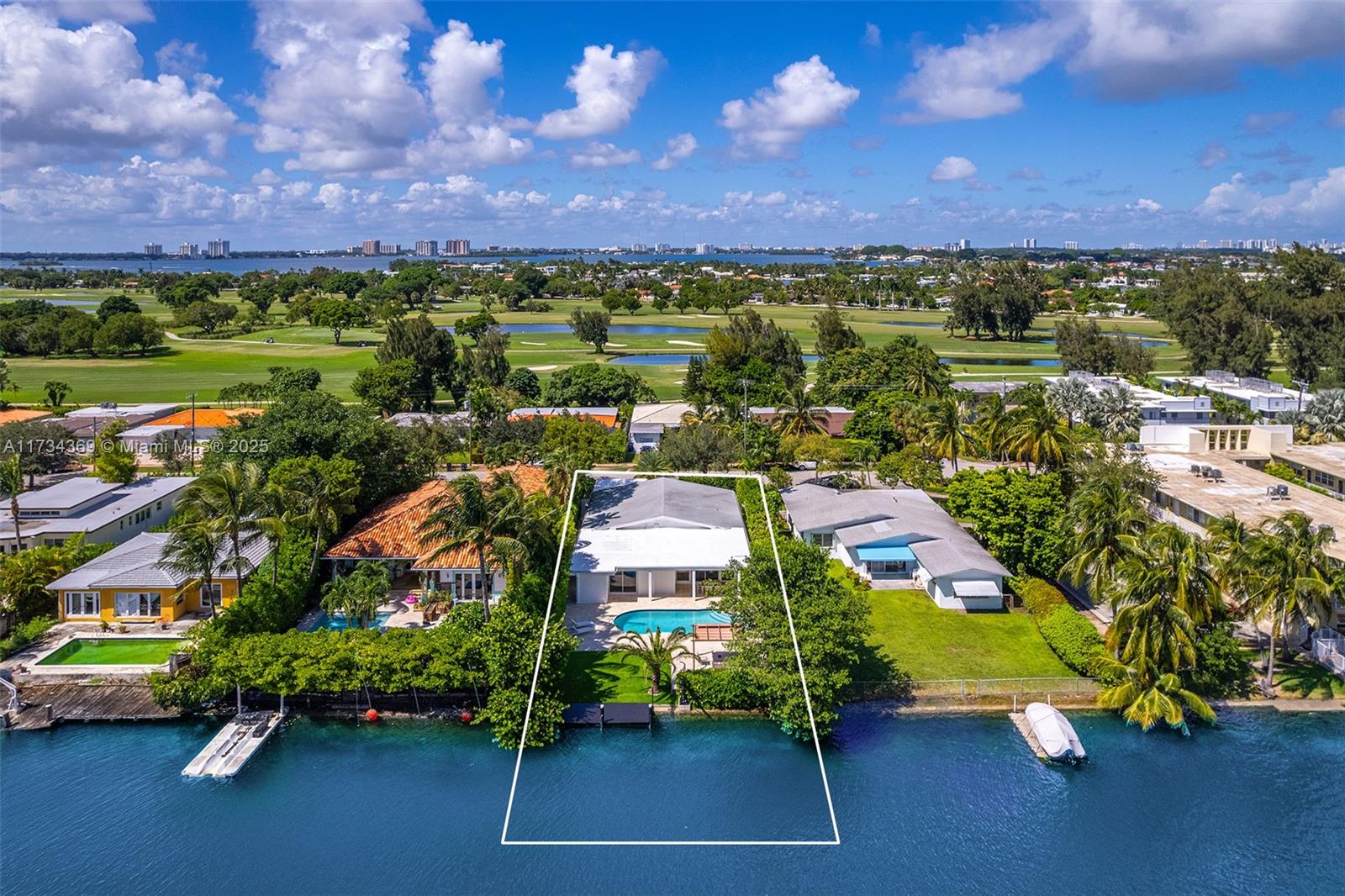 410 S Shore Dr