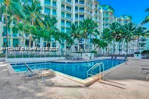 UPTOWN MARINA LOFTS CONDO - Residential