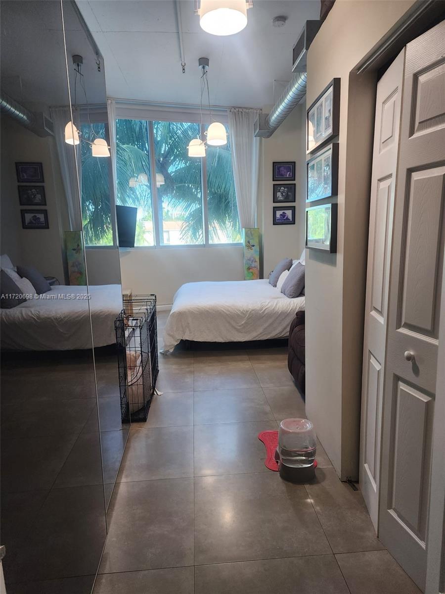 UPTOWN MARINA LOFTS CONDO - Residential