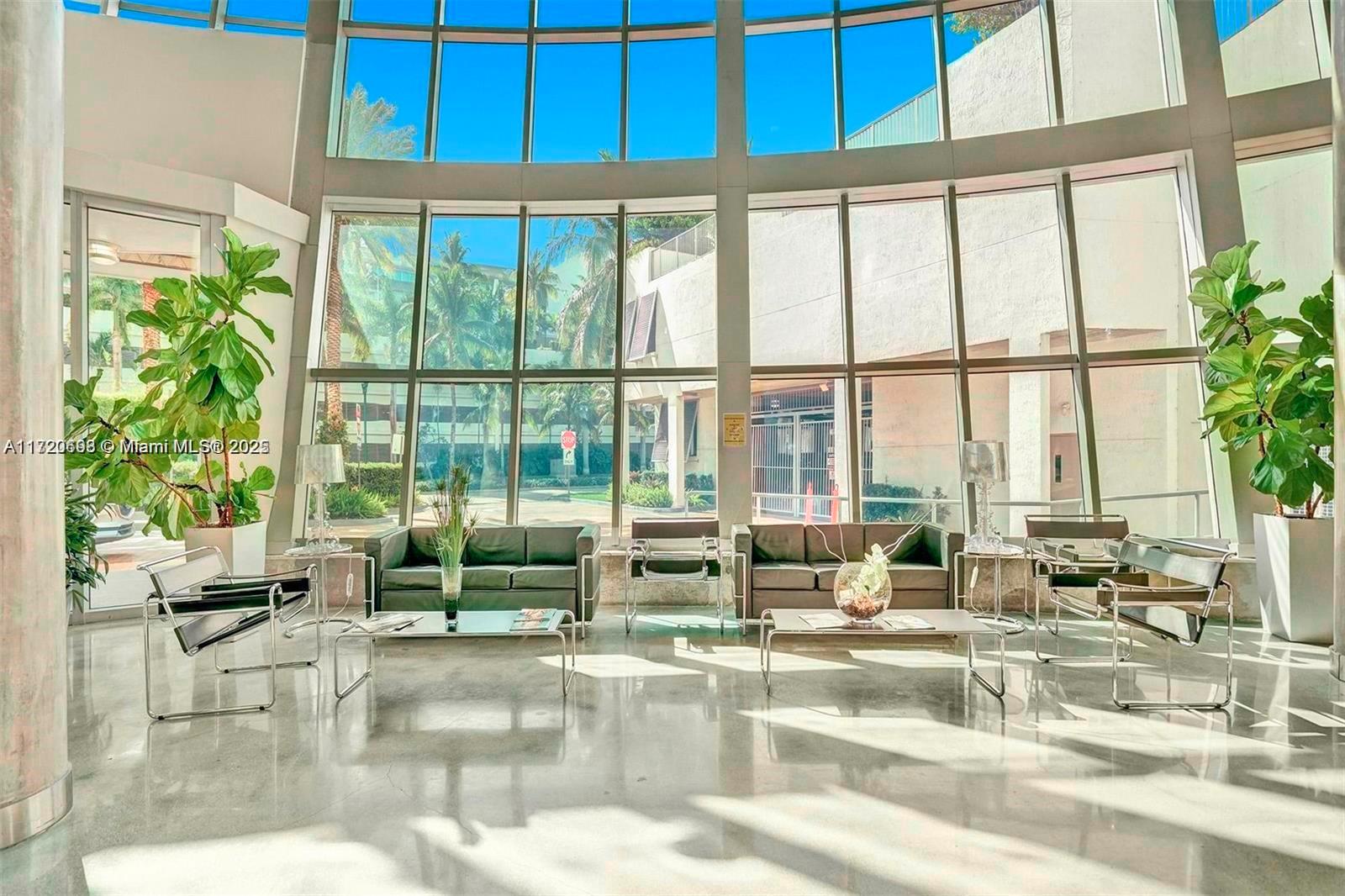 UPTOWN MARINA LOFTS CONDO - Residential