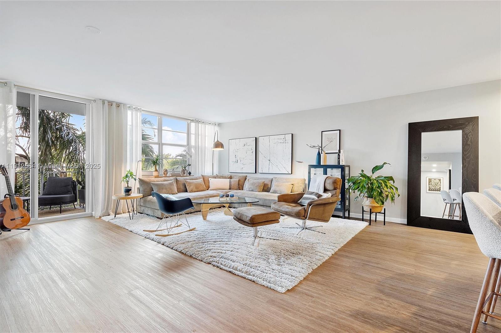 BAYVIEW TOWERS CONDO N - Residential