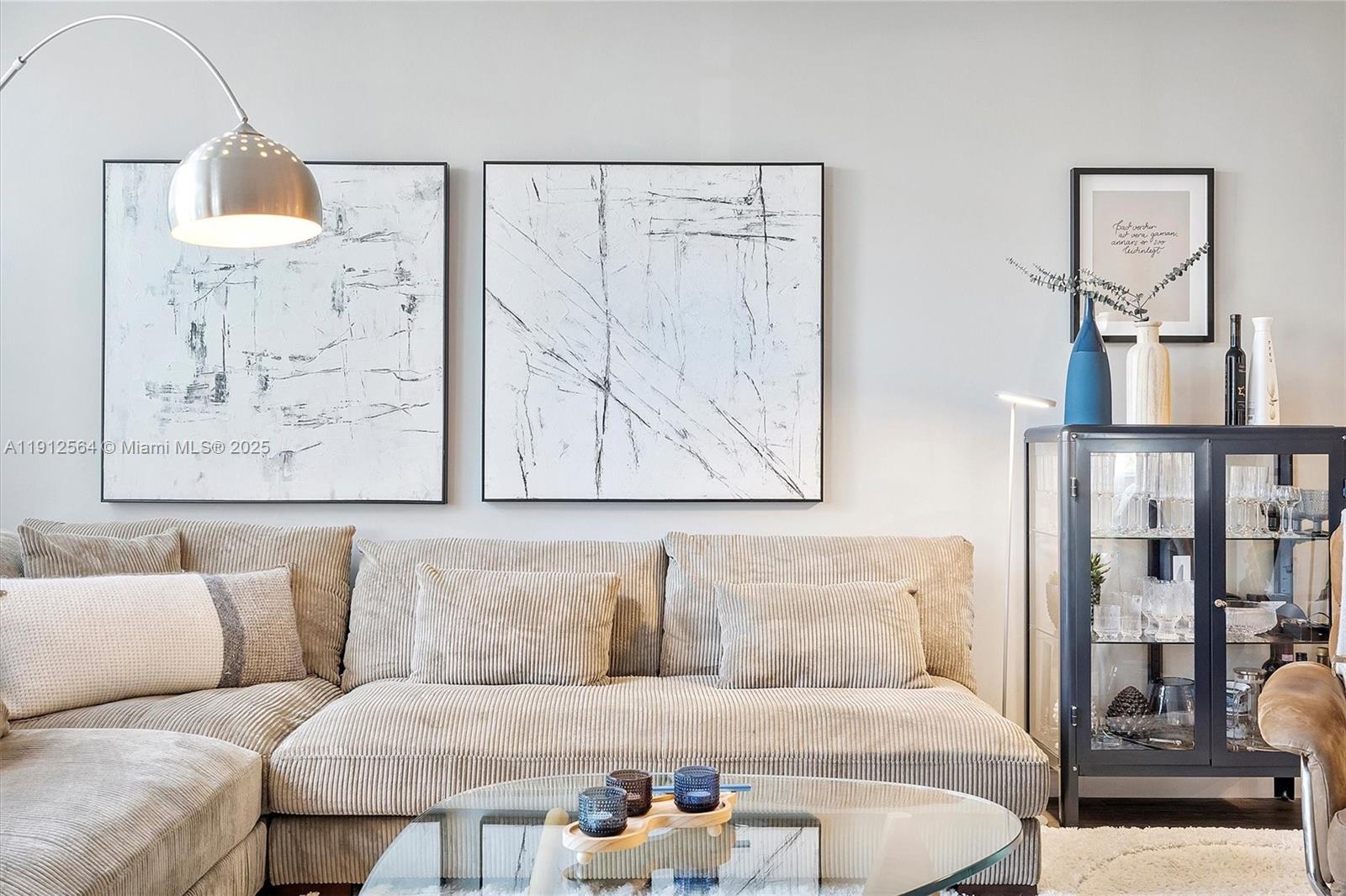 BAYVIEW TOWERS CONDO N - Residential