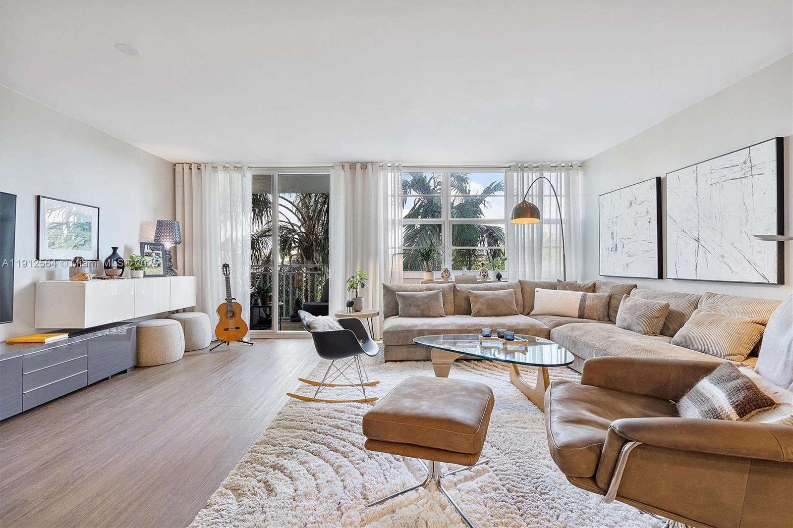 BAYVIEW TOWERS CONDO N - Residential